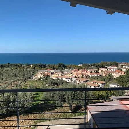Casa Vista Mare-lato Est *