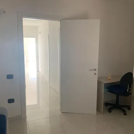 Casa Vista Mare-lato Est Apartment